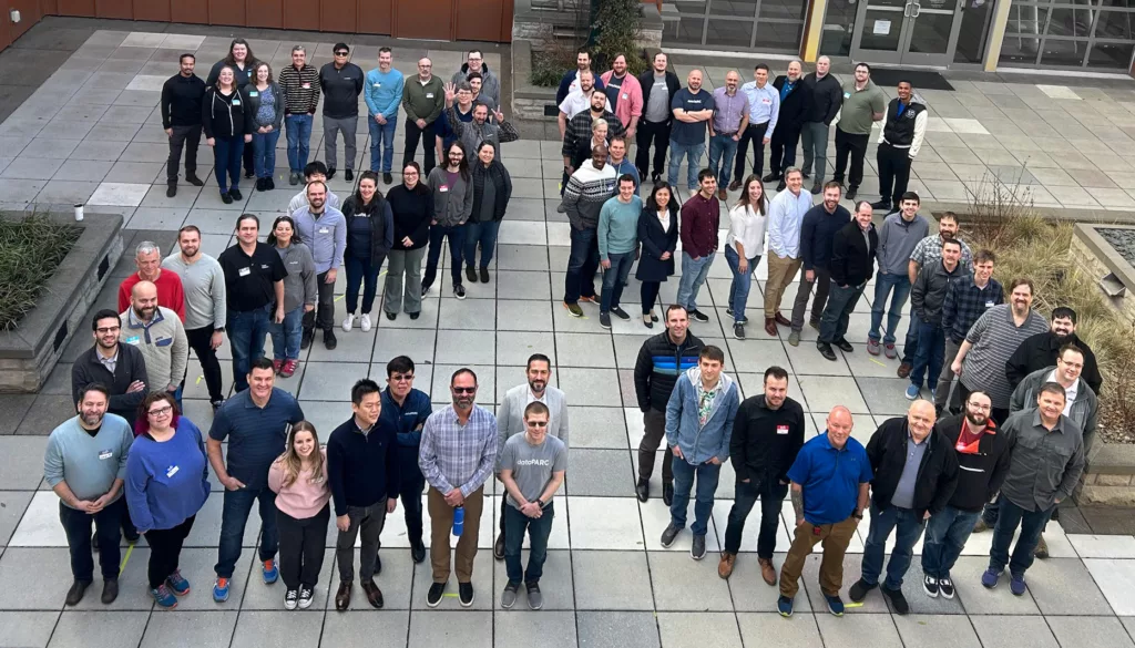 dataPARC team standing in the shape of a 25 to represent 25 years. 